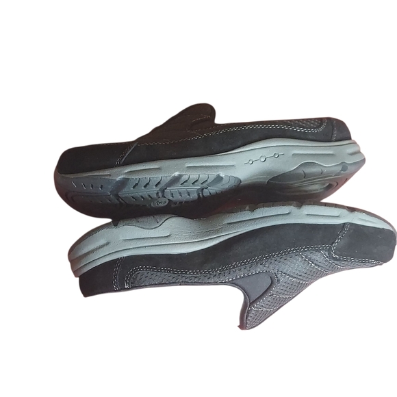 Easy Spirit Traveltime Black Suede Textile Mules Clogs 9WW - Picture 9 of 14